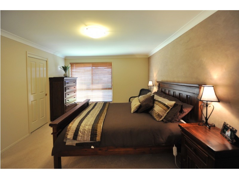 22 Bridget Court, Middle Ridge QLD 4350