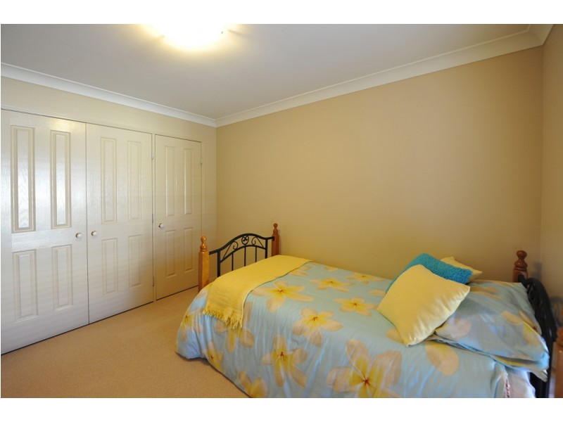 22 Bridget Court, Middle Ridge QLD 4350