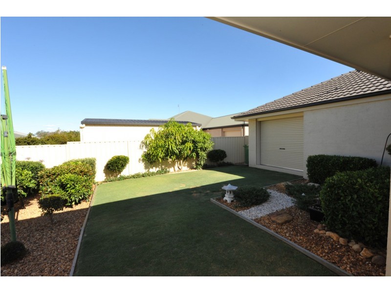 22 Bridget Court, Middle Ridge QLD 4350
