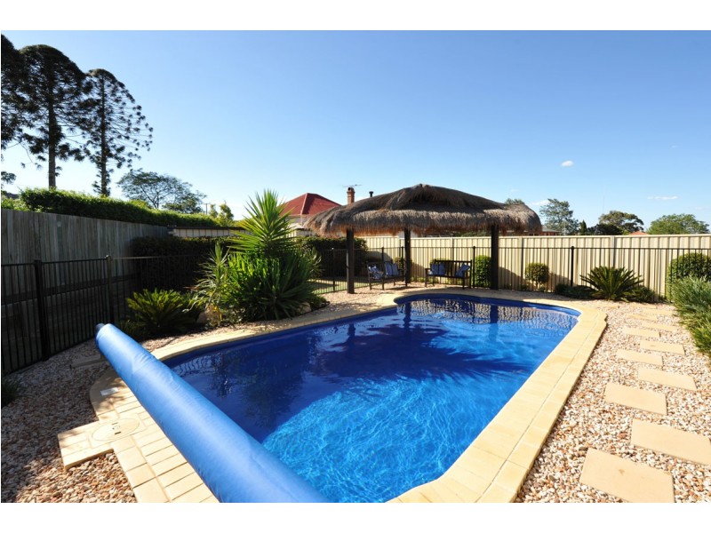 22 Bridget Court, Middle Ridge QLD 4350