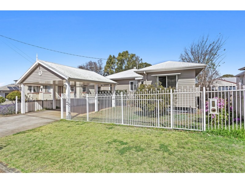 14 Rosewood Street, Toowoomba City QLD 4350