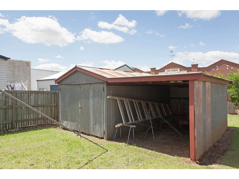 62 Mort Street, North Toowoomba QLD 4350
