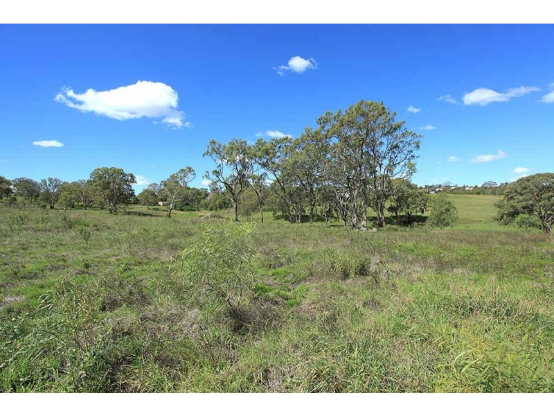 386-396 McDougall Street, Glenvale QLD 4350