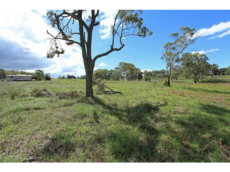 386-396 McDougall Street, Glenvale QLD 4350