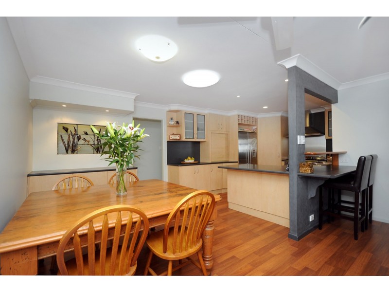 21 Granada Drive, Highfields QLD 4352