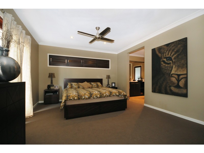 39 Highgrove Drive, Highfields QLD 4352