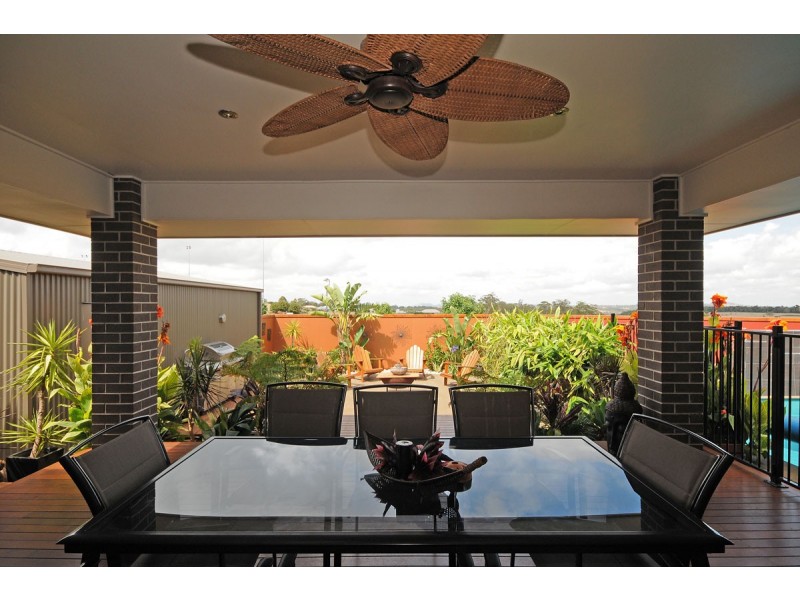 39 Highgrove Drive, Highfields QLD 4352