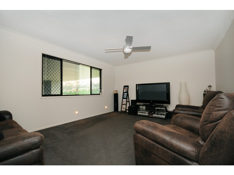 48 Holly Avenue, Cawdor QLD 4352