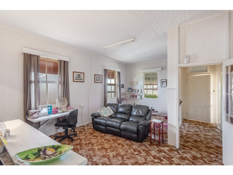 34 Umbiram Road, Wyreema QLD 4352