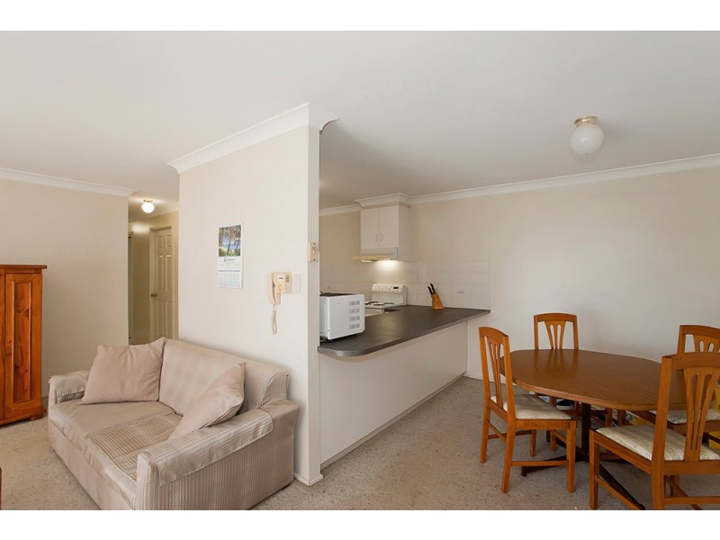 9/208 Hume Street, South Toowoomba QLD 4350