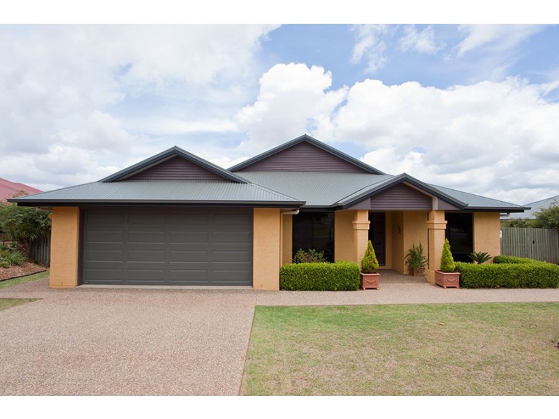 20 Kingfisher Drive, Highfields QLD 4352