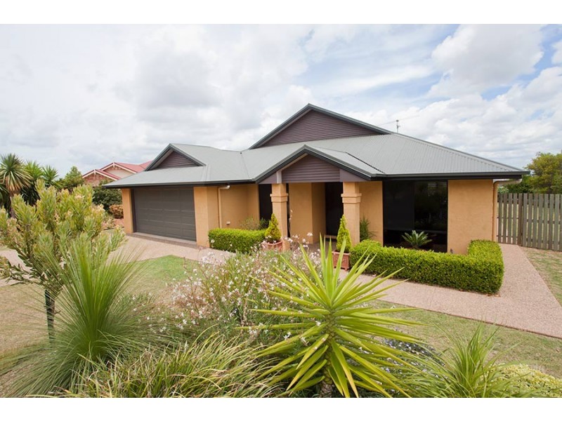 20 Kingfisher Drive, Highfields QLD 4352