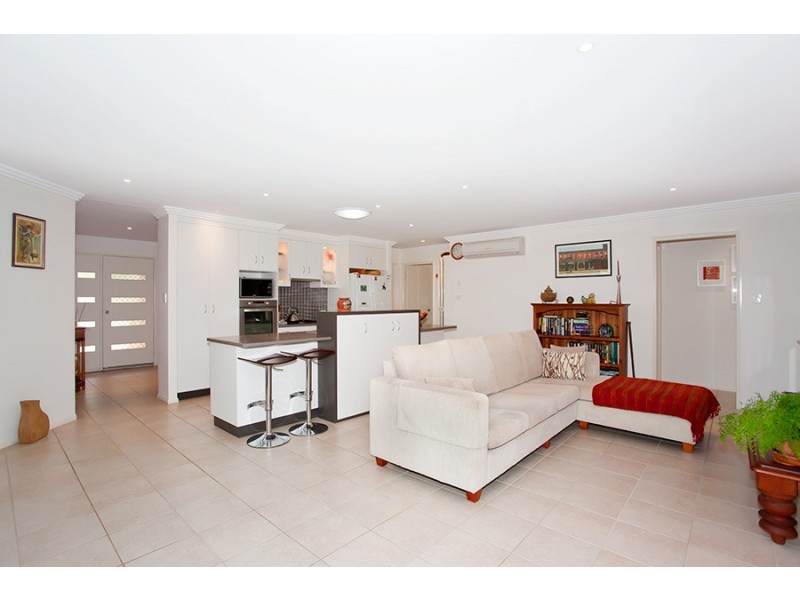 20 Kingfisher Drive, Highfields QLD 4352