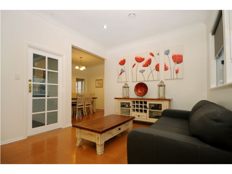 159 Spring Street, Middle Ridge QLD 4350