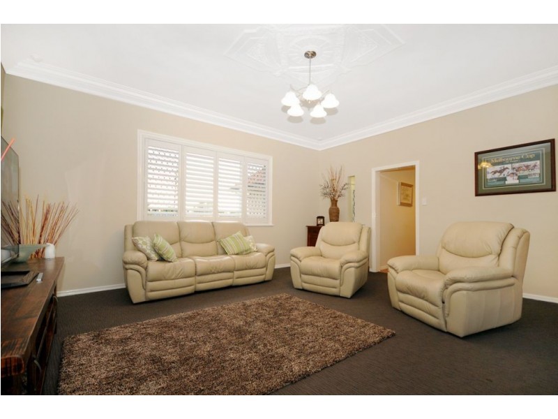 159 Spring Street, Middle Ridge QLD 4350