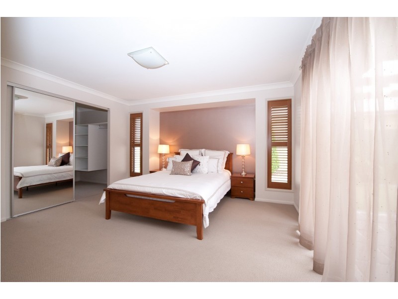 96 Spring Street, Middle Ridge QLD 4350