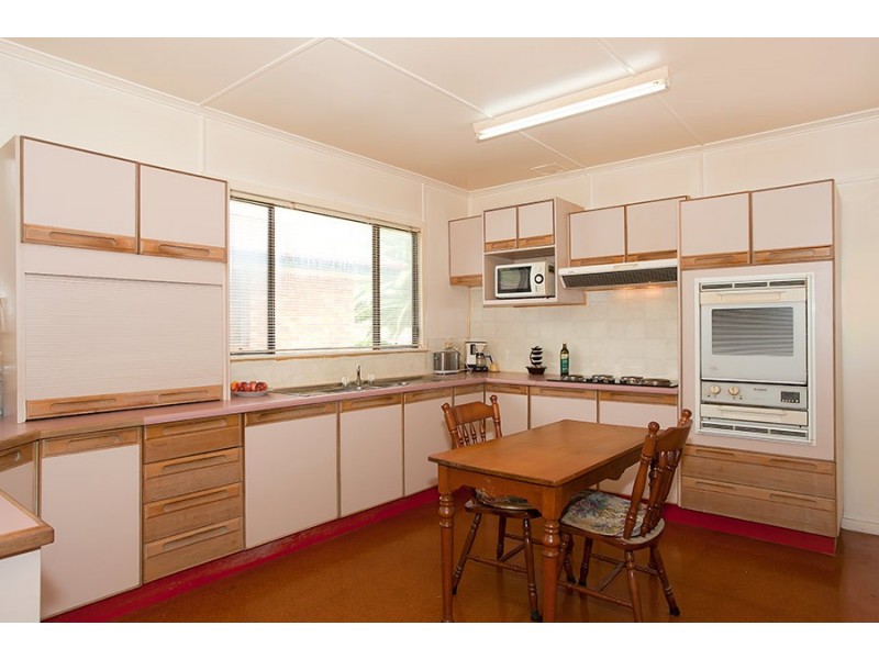 21 Tynedale Avenue, Newtown QLD 4350