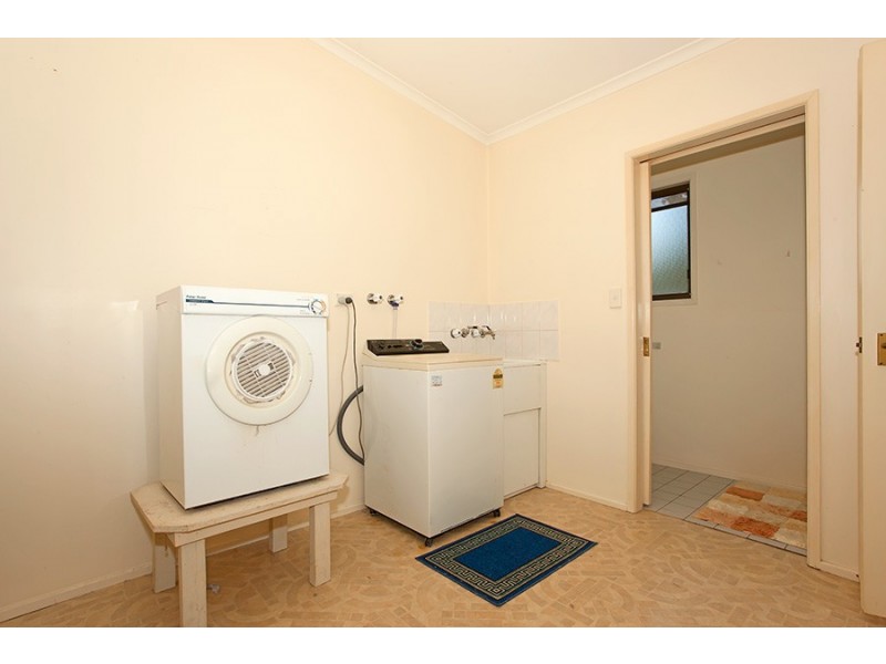 21 Tynedale Avenue, Newtown QLD 4350