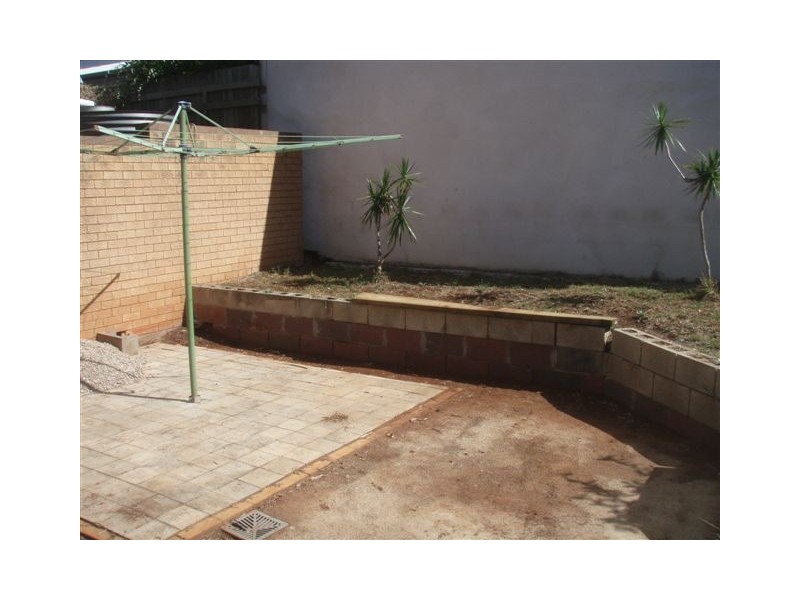 1/198 Ramsay Street, Centenary Heights QLD 4350