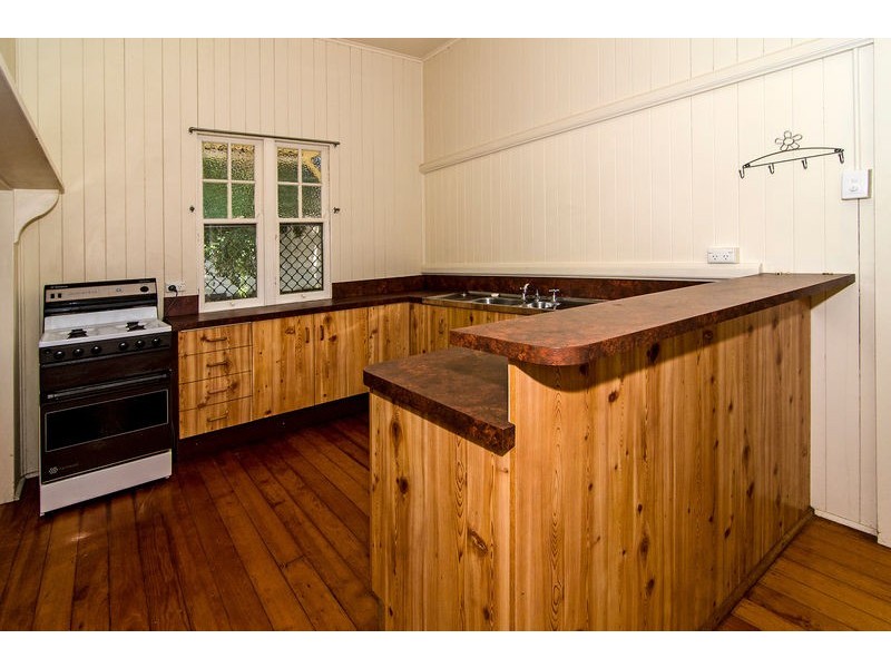 2 Rome Street, Newtown QLD 4350