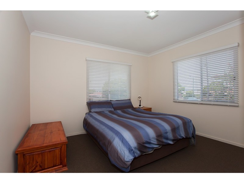 83 Hoey Street, Kearneys Spring QLD 4350