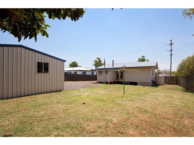 83 Hoey Street, Kearneys Spring QLD 4350