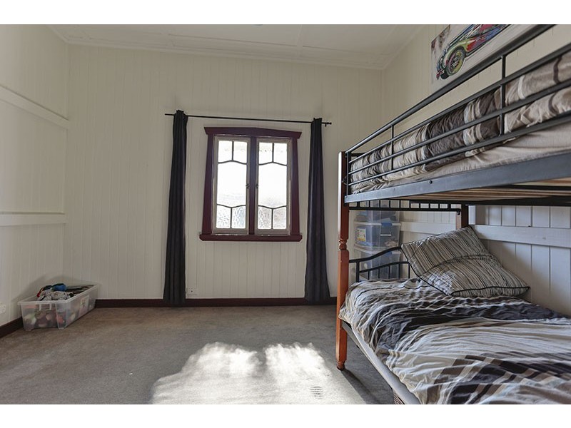 164 Taylor Street, Newtown QLD 4350