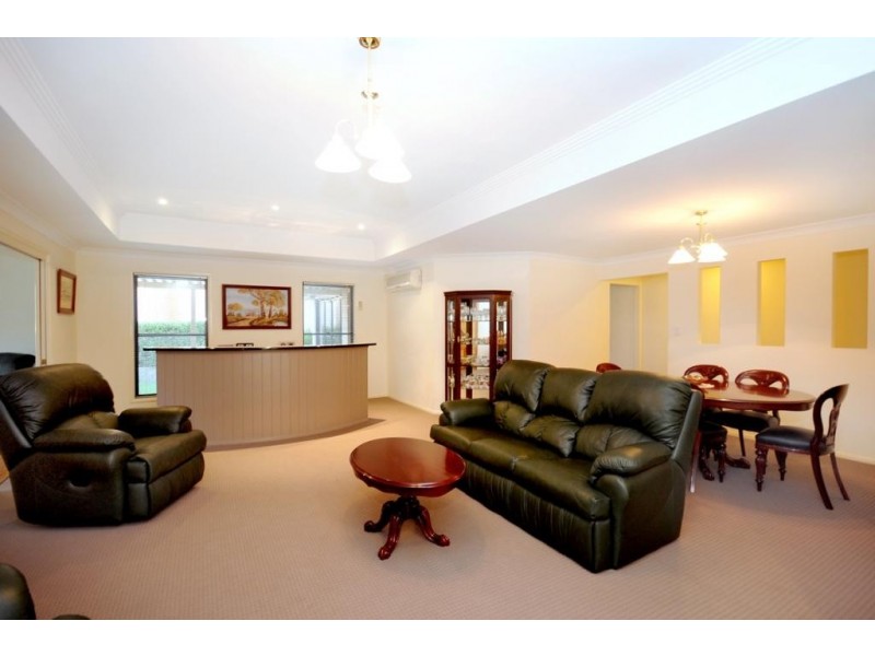 4 Collingwood Close, Middle Ridge QLD 4350