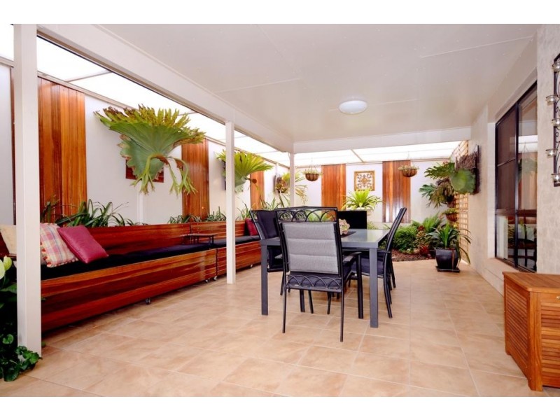 4 Collingwood Close, Middle Ridge QLD 4350