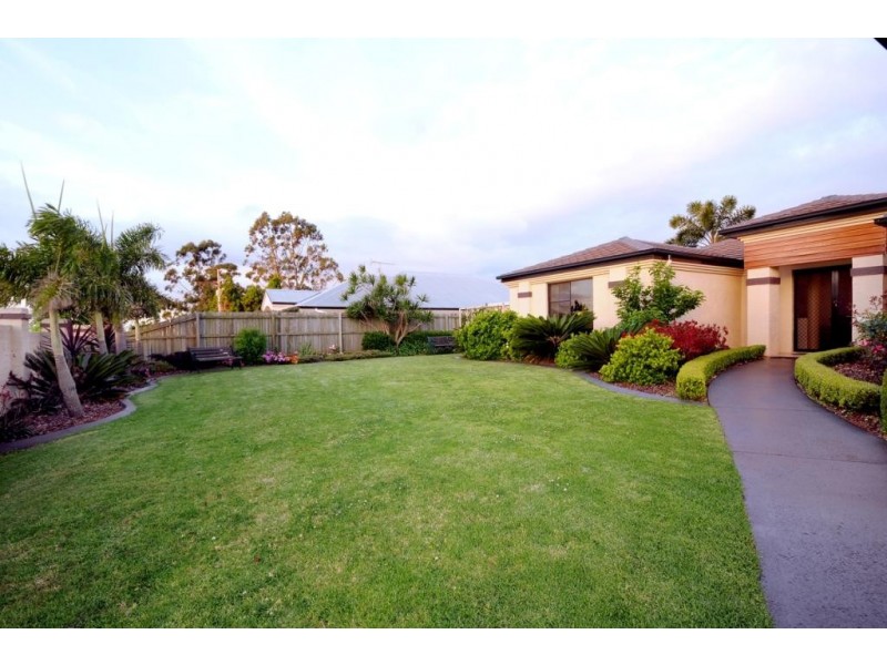 4 Collingwood Close, Middle Ridge QLD 4350