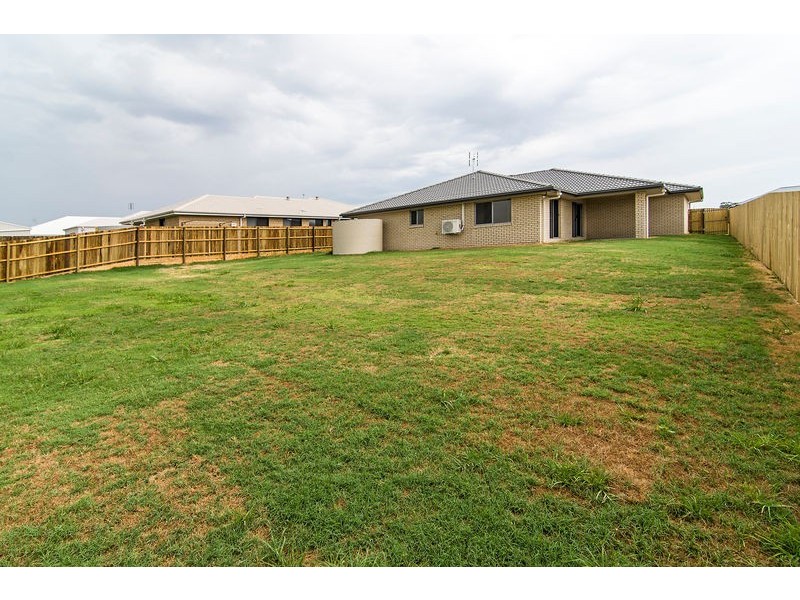 12 Goshawk Drive, Highfields QLD 4352