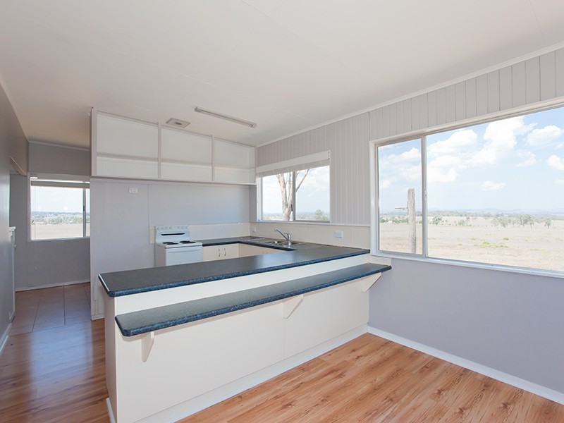 237 Southbrook Felton Road, Southbrook QLD 4363