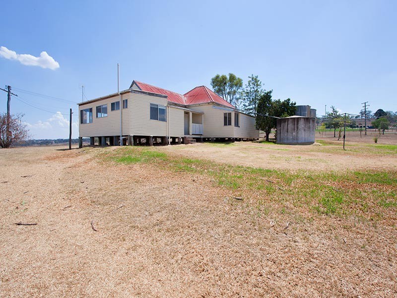237 Southbrook Felton Road, Southbrook QLD 4363
