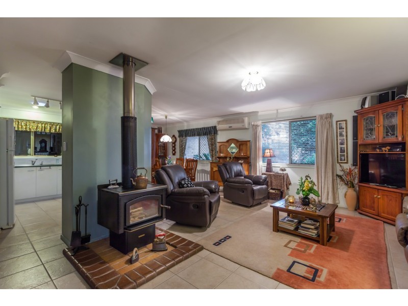 31 Biscay Crescent, Glenvale QLD 4350