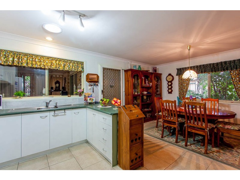 31 Biscay Crescent, Glenvale QLD 4350