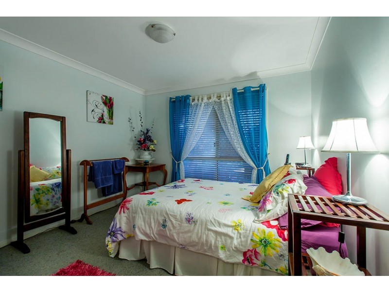 31 Biscay Crescent, Glenvale QLD 4350
