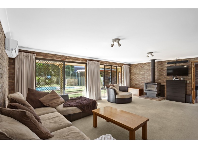 14 Sirron Street, Blue Mountain Heights QLD 4350