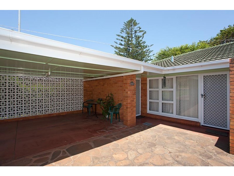 Unit 2/1a Winifred Street, South Toowoomba QLD 4350