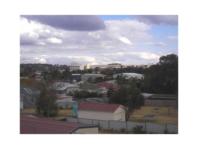 6/116 West Street, Newtown QLD 4350