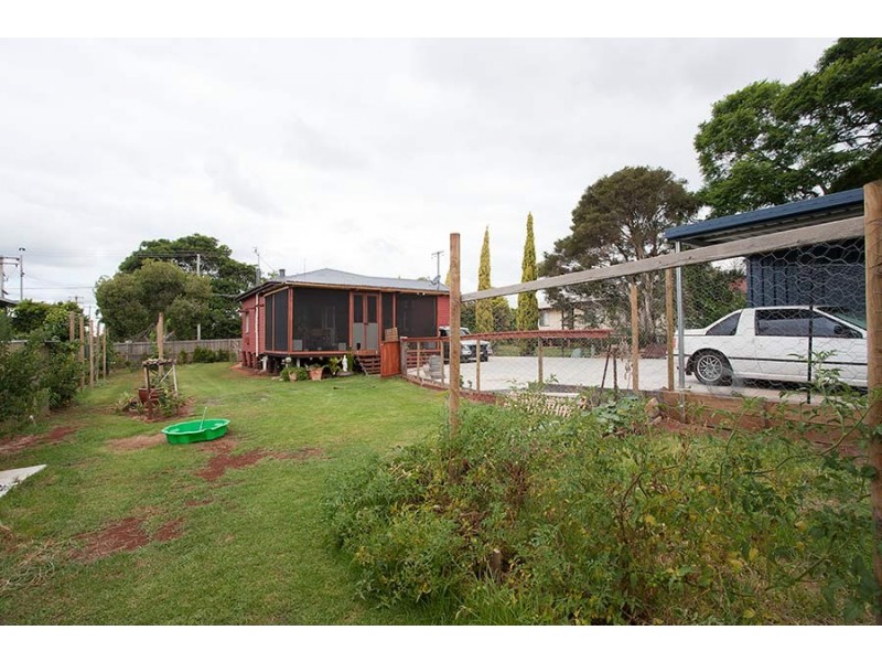 399 Tor Street, Newtown QLD 4350