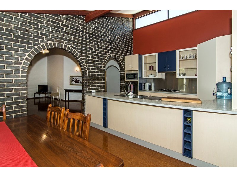 6 Marguerita Court, Centenary Heights QLD 4350