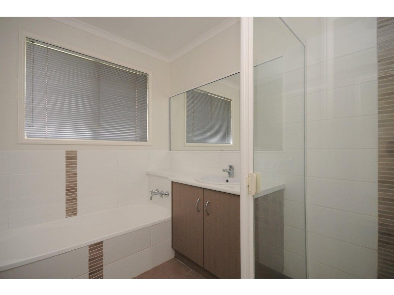 6 Hargrave Street, Wilsonton QLD 4350