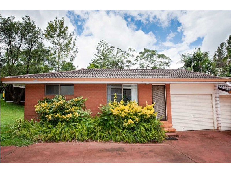 Unit 1/210a West Street, South Toowoomba QLD 4350