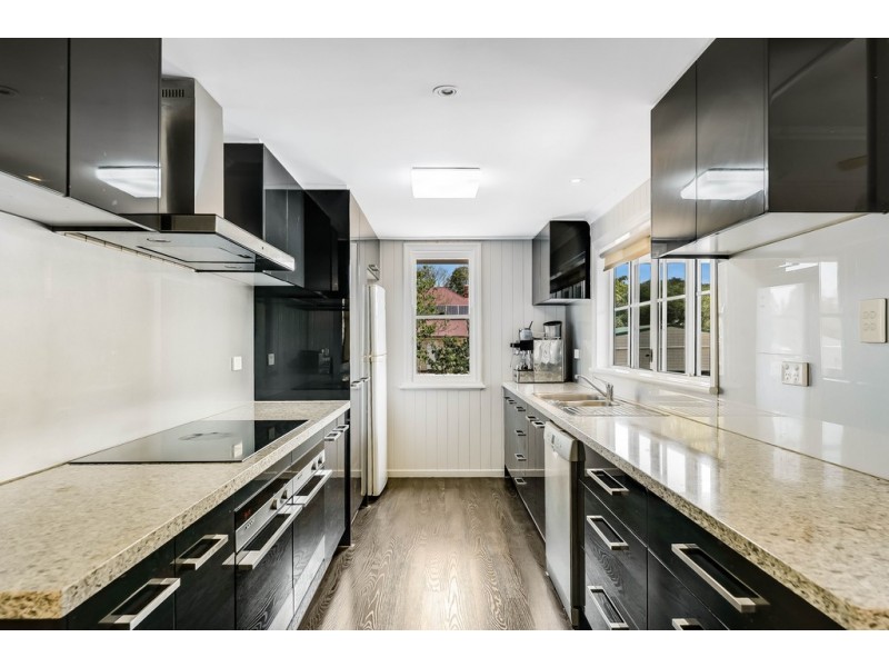 190 Long Street, South Toowoomba QLD 4350