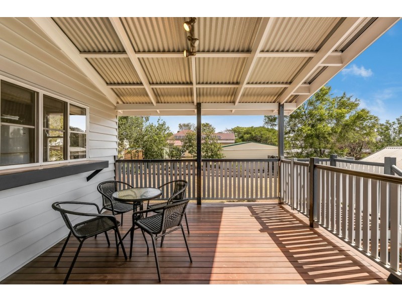 190 Long Street, South Toowoomba QLD 4350