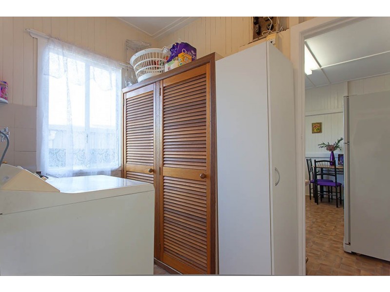 1 Bothwell Street, Newtown QLD 4350