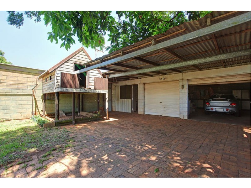 1 Bothwell Street, Newtown QLD 4350