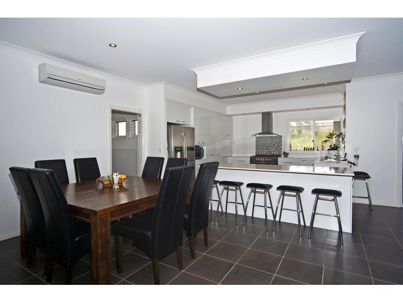 13-15 Cook Court, Highfields QLD 4352
