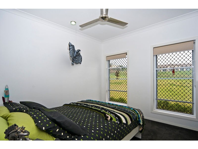 13-15 Cook Court, Highfields QLD 4352