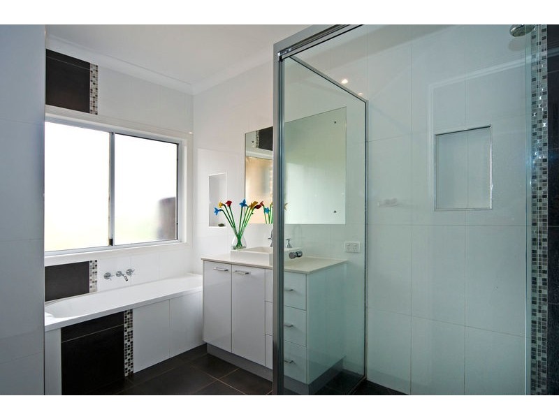 13-15 Cook Court, Highfields QLD 4352
